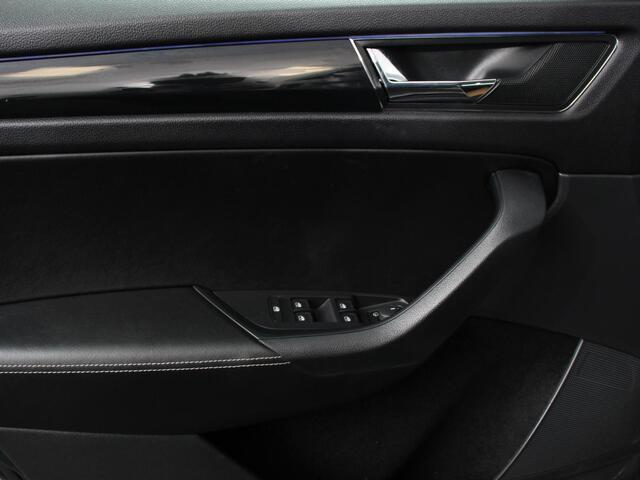 Skoda Kodiaq 1.5 TSI 150pk DSG Style 7p. | Navigatie | Apple Carplay/Android Auto | Adaptive Cruise Control | Parkeersensor achter | Stoel- en stuurverwarming | Ledverlichting | Getinte ramen | Climate Control