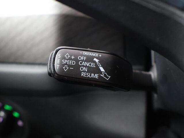 Skoda Kodiaq 1.5 TSI Business Edition Plus | 150 PK | Automaat | Trekhaak wegklapbaar | Panoramadak | Top area view 360 | Matrix LED koplampen |