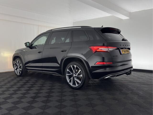 Skoda Kodiaq 1.5 TSI Sportline Business [ 7-Pers. ] (INCL.BTW) Aut. *LEATHER-MICROFIBRE | FULL-LED | ADAPTIVE-CRUISE | MEMORY-PACK | DIGI-COCKPIT | NAVI-FULLMAP | CAMERA | DAB+ | AMBIENT-LIGHT | KEYLESS | CARPLAY | 20''ALU | TOWBAR*