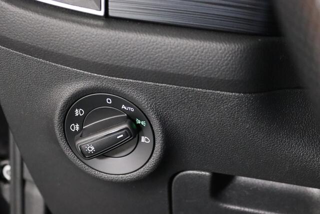 Skoda Kodiaq 1.5 TSI Business Edition 7-Persoons Trekhaak, Panoramadak, Camera, LED, Apple CarPlay/Android Auto