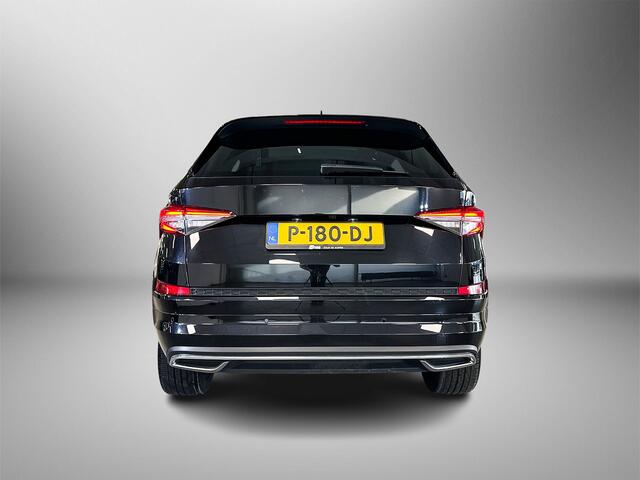 Skoda Kodiaq 1.5 TSI Sportline Business Panoramisch glazenschuif-/kanteldak / Trekhaak wegklapbaar / Elektrisch te openen en sluiten achterklep