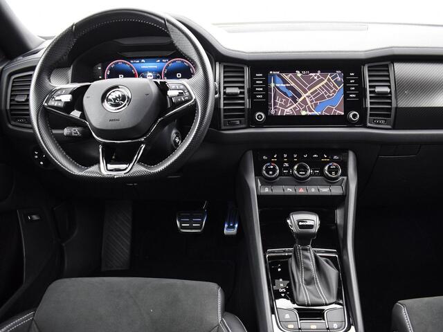 Skoda Kodiaq 1.5 TSI 150pk DSG Sportline Business 7p. · Camera · Elek. Trekhaak · Apple/Android Car Play · Elek. bestuurdersstoel · Elek. Achterklep · Keyless · 19'' Inch · Garantie t/m 04-06-2027 of 100.000km