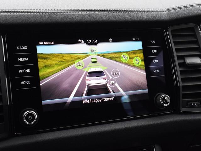 Skoda Kodiaq 1.5 TSI 150pk DSG Sportline Business 7p. · Camera · Elek. Trekhaak · Apple/Android Car Play · Elek. bestuurdersstoel · Elek. Achterklep · Keyless · 19'' Inch · Garantie t/m 04-06-2027 of 100.000km