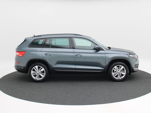 Skoda Kodiaq 1.5 TSi 150 Pk Automaat Business Edition 7-Pers. | Matrix LED | Navigatie | Keyless | Stoelverwarming | Parkeersensoren | 18 Inch | Trekhaak | 70.728 Km!!