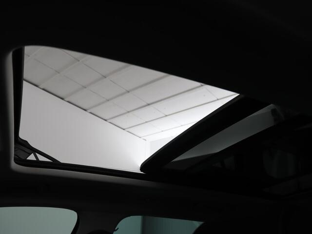 Skoda Kodiaq 1.4 TSI 4x4 Style | Panoramadak | Trekhaak | Stoelverwarming | Camera | Carplay | 19'' | DAB | Navigatie | Keyless | Full LED | Climate control | Parkeerhulp | Cruise control