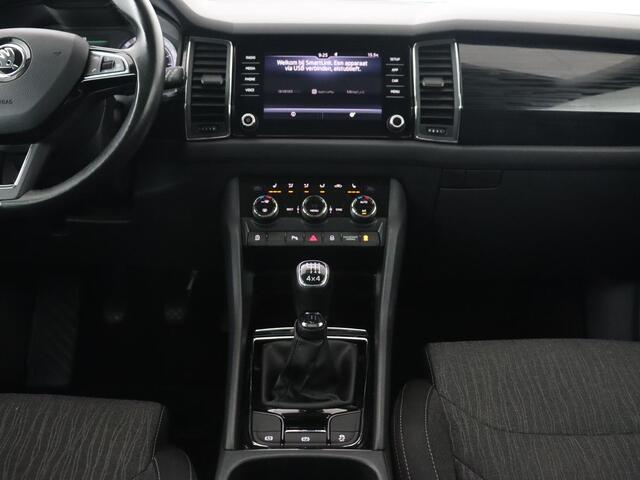 Skoda Kodiaq 1.4 TSI 4x4 Style | Panoramadak | Trekhaak | Stoelverwarming | Camera | Carplay | 19'' | DAB | Navigatie | Keyless | Full LED | Climate control | Parkeerhulp | Cruise control