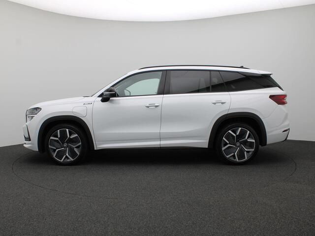 Skoda Kodiaq 1.5 TSI PHEV Sportline Business 204PK DSG Matrix-LED Verlichting, Alarm, Winterpakket, Trekhaak, 20" LM Velgen, Side Assist, Navi, Keyless, Memorystoel
