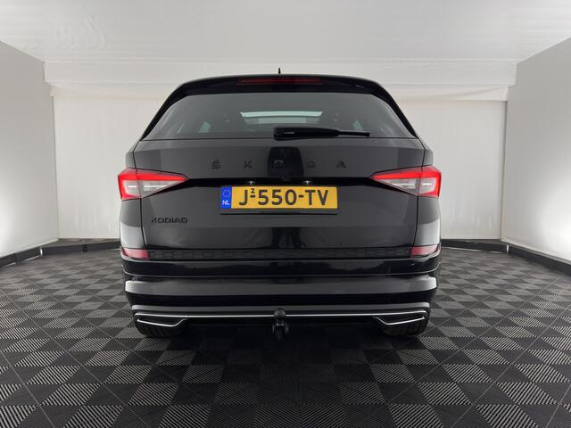 Skoda Kodiaq 1.5 TSI Sportline Business (INCL. BTW) AUT. *LEATHER-MICROFIBRE | FULL-LED | ADAPTIVE-CRUISE | DIGI-COCKPIT | NAVI-FULLMAP | CAMERA | DAB | AMBIENT-LIGHT | KEYLESS | CARPLAY | TOWBAR | 20'' ALU*
