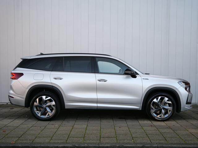 Skoda Kodiaq 1.5 TSI PHEV Sportline Business 204 Pk Automaat Navi / DAB / Apple Carplay / Camera / 19 inch / Winterpakket