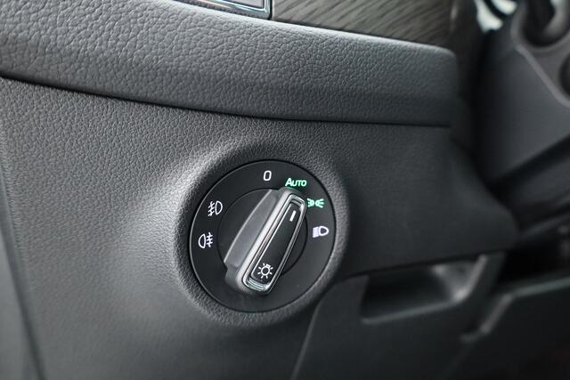 Skoda Kodiaq 1.5 TSI Style Business 7p. Digital Cockpit | 7 pers. | Trekhaak | Adapt. Cruise | Navi | CarPlay| Keyless | Camera | 19''