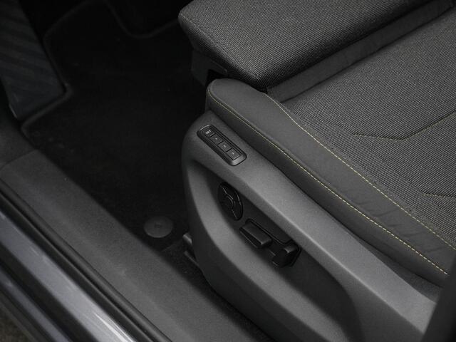 Skoda Kodiaq 1.5 TSI PHEV 204 pk DSG Selection | Trekhaak | Geheugenstoel | Matrix LED | Head-up display | Stuur-/achterbankverwarming