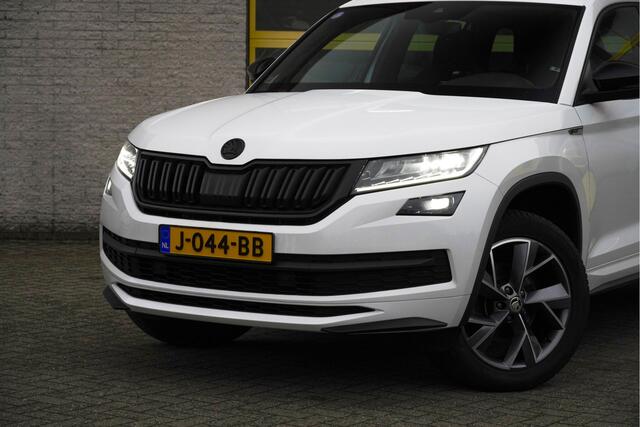Skoda Kodiaq 1.5 TSI 150PK! Sportline Business BJ2020 Lmv 19" | Led V+A | Pdc | Navi | Keyless entry | Elek.trekhaak/achterklep | Achteruitrijcamera | App-Connect | Dashboard verlichting | Virtual cockpit | Canton Audio | Sportstoelen | Sportline stuurwiel