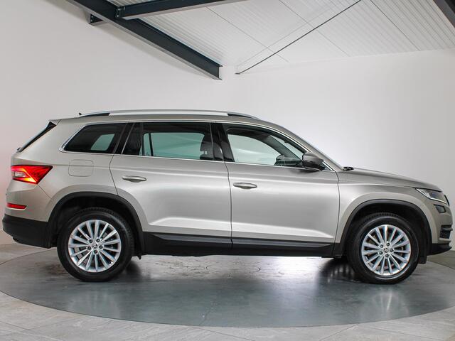 Skoda Kodiaq 2.0 TSI 4x4 Style 7-Persoons Trekhaak, Stoelverwarming/Ventilatie, 360Camera, Memory, Volleder,