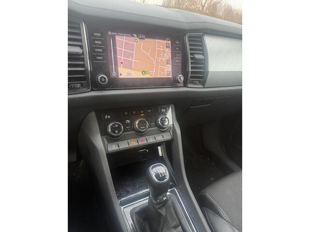 Skoda Kodiaq 1.5 TSI Business Edition, 7-Persoons, Camera?, Apple Carplay, Android Auto,