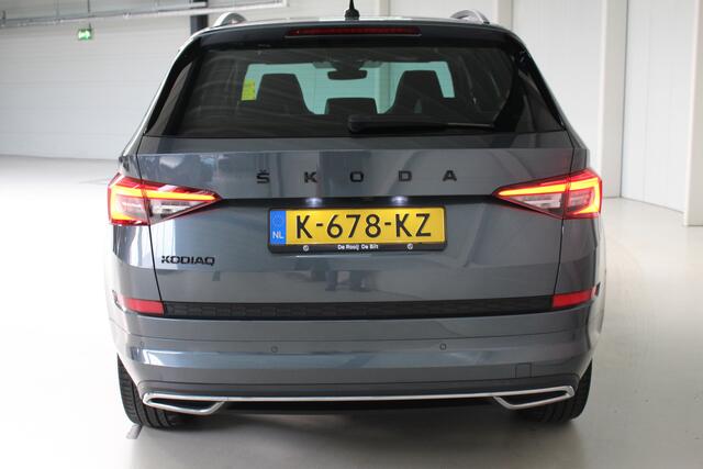 Skoda Kodiaq 1.5 TSI Sportline Business Automaat Panoramadak | Trekhaak | Climate control | Lichtmetalen velgen