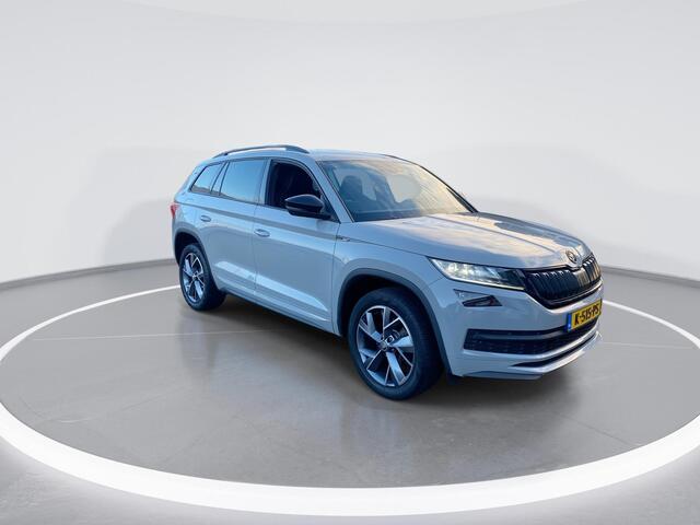 Skoda Kodiaq 1.5 TSI 150PK DSG Sportline Business · Trekhaak · Achteruitrijcamera · Sportstoelen · Stoelverwarming · 19 inch ·