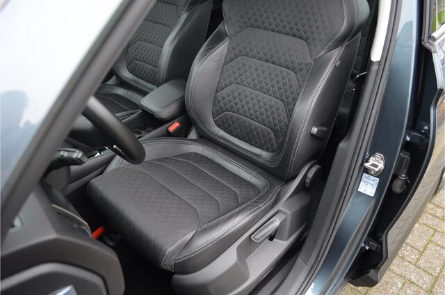 Skoda Kodiaq 1.5 TSI Business Edition Achteruitrijcamera Carplay Trekhaak Led Navigatie