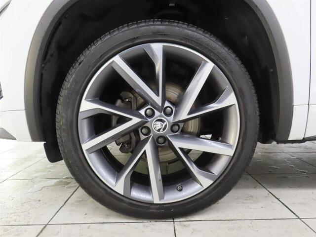 Skoda Kodiaq 7-Pers 1.5 TSI Sportline 7p. Pano.dak Trekhaak 20"LMV Full option Business