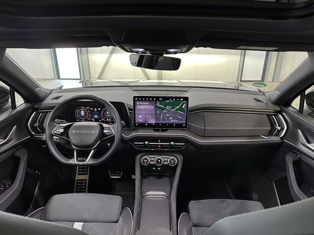 Skoda Kodiaq 1.5 TSI PHEV Sportline Business 204pk | Panodak | Trekhaak | 360 camera | Light & View | DCC-Pack | Winter-Pack