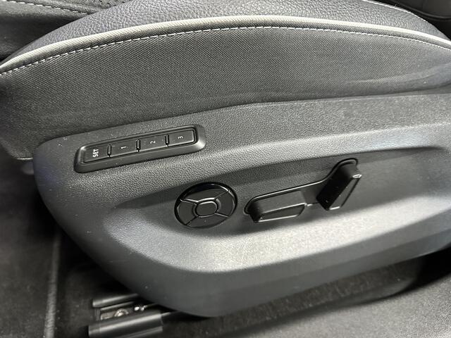 Skoda Kodiaq 1.5 TSI PHEV Sportline Business 204pk | Panodak | Trekhaak | 360 camera | Light & View | DCC-Pack | Winter-Pack