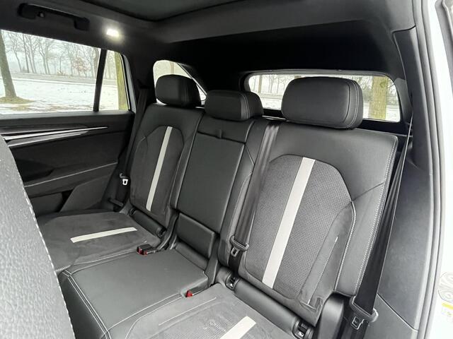 Skoda Kodiaq 1.5 TSI PHEV Sportline Business | PANO | TREKHAAK | LIGHT & VIEW