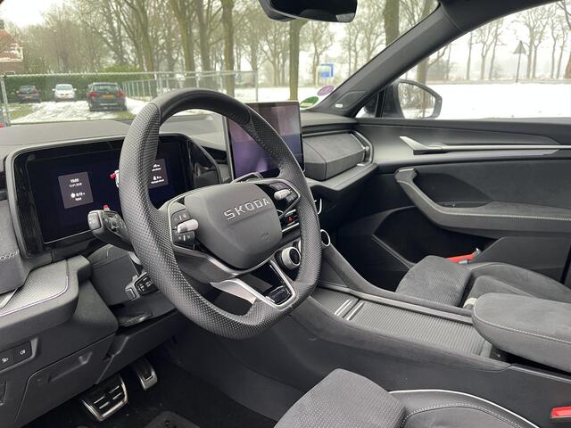 Skoda Kodiaq 1.5 TSI PHEV Sportline Business | PANO | TREKHAAK | LIGHT & VIEW