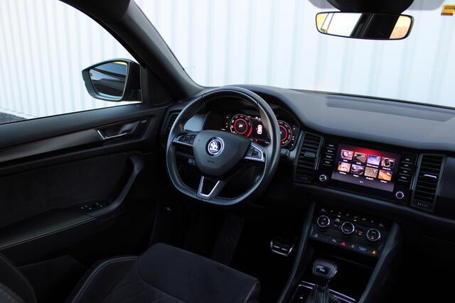 Skoda Kodiaq 1.5 TSI Sportline Business | Incl. 12 maanden garantie | Wegklapbare trekhaak | Apple CarPlay | Canton audio | Adaptive cruise | Stoelverwarming | Achteruitrij camera | Parkeersensoren |