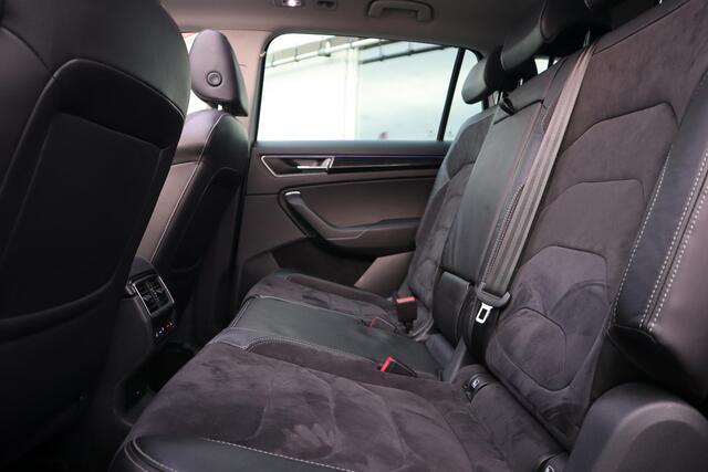 Skoda Kodiaq 2.0 TDI 4x4 STYLE BUSINESS 7 ZITS PANORAMA|360 CAMERA|TREKAAK|ZEER MOOI