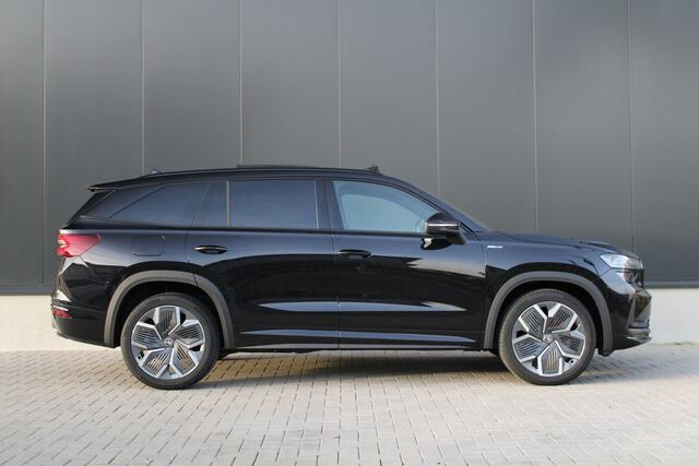 Skoda Kodiaq 1.5 TSI PHEV Sportline Business - Pano - Trekhaak - Stoel/Stuurverwarming - ACC - Canton - Navi - Camera - Blindspot - Keyless - Rijklaar