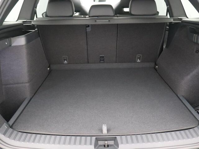 Skoda Kodiaq 1.5 TSI PHEV Sportline Business 204PK DSG Pano-schuifdak, matrix led, trekhaak, Canton sound, adaptive cruise, side assist, stoelverwarming voor & achter, stuurwielverwarming, keyless, alarm, 20" lichtmetaal