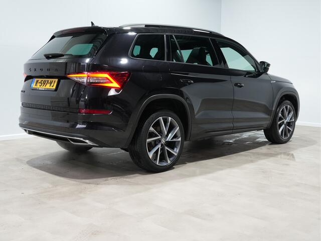 Skoda Kodiaq 1.5 TSI Sportline Business 7p. Panorama Navigatie Camera Stoelverwarming Carplay 263