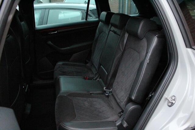 Skoda Kodiaq 1.5 TSI Sportline Business 7p. | 19'LMV | CAMERA | PDC-V/A | SFEER | CARPLAY | NAVIGATIE | LANE-ASSIST | LED |