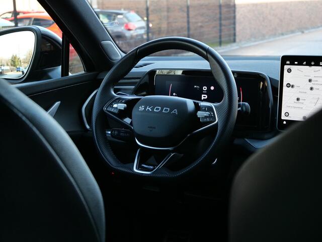 Skoda Kodiaq 1.5 TSI PHEV Sportline Business 204 Pk Automaat Navi / DAB / Camera / Apple Carplay / Keyless