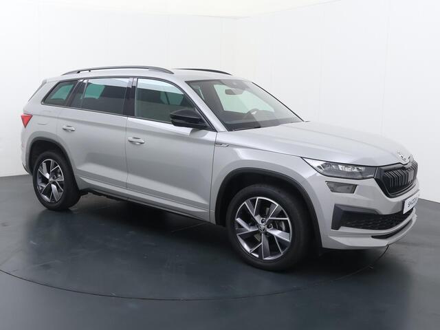 Skoda Kodiaq 1.5 TSI Sportline Business | 150 PK | Automaat | Trekhaak wegklapbaar | Matrix LED verlichting | Lederen stoelbekleding | Apple Carplay/Android Auto |