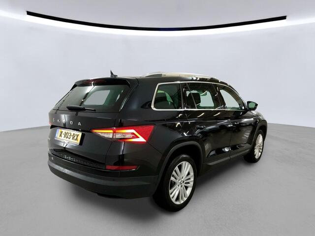 Skoda Kodiaq 1.5 TSI Business Edition Plus / AUTOMAAT/ PANO/ TREKHAAK/ CAMERA/ MEMORY SEATS/ ELEK. ACHTERKLEP/ LED/ VIRTUAL COCKPIT/ NAVI/ 19" LMV