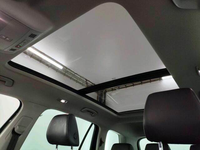 Skoda Kodiaq 1.5 TSI Business Edition Plus / AUTOMAAT/ PANO/ TREKHAAK/ CAMERA/ MEMORY SEATS/ ELEK. ACHTERKLEP/ LED/ VIRTUAL COCKPIT/ NAVI/ 19" LMV