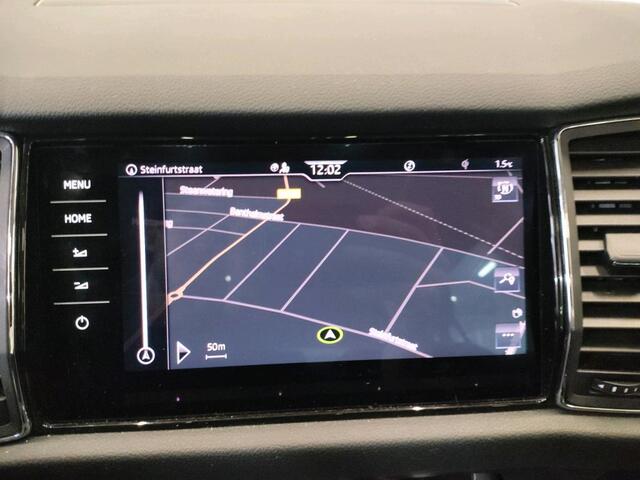 Skoda Kodiaq 1.5 TSI Business Edition Plus / AUTOMAAT/ PANO/ TREKHAAK/ CAMERA/ MEMORY SEATS/ ELEK. ACHTERKLEP/ LED/ VIRTUAL COCKPIT/ NAVI/ 19" LMV