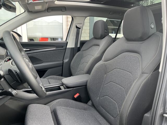 Skoda Kodiaq 1.5 TSI PHEV Business Edition / AUTOMAAT/ PANO/ FABRIEKSGARANTIE TM 8-2029/ TREKHAAK/ CAMERA/ PARK. SENSOREN/ MEMORY SEATS/ ELEK. ACHTERKLEP/ STOELVERWARM./ SMARTLINK/ ADAPT. CRUISE/ NAVI/ CLIMA/ DAB/ 18" LMV