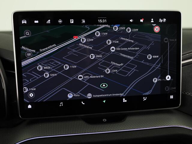 Skoda Kodiaq 1.5 TSI PHEV Sportline Business 204 pk Automaat (DSG) | Verlengde garantie | Navigatie | Panoramadak | Trekhaak (wegklapbaar) | Parkeersensoren | Achteruitrijcamera | Stoelverwarming v/a |