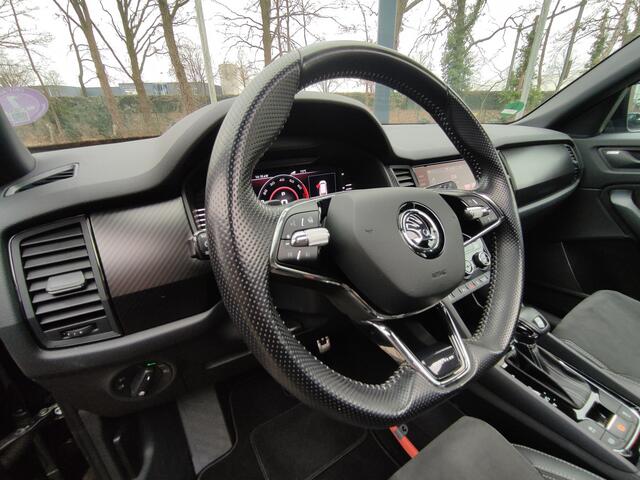 Skoda Kodiaq 1.5 TSI DSG Sportline Business Panoramadak - Wegklapbare trekhaak - Premium audio - 20Inch LMV - Elektrische achterklep - Stoel+Stuurverwarming
