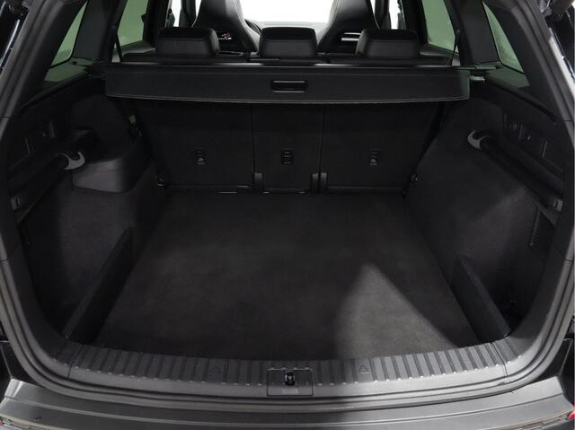 Skoda Kodiaq 1.5 TSI 150pk DSG Sportline Trekhaak Panorama Camera Stoel/Stuurverw. Virtual Cockpit LED-Matrix 275