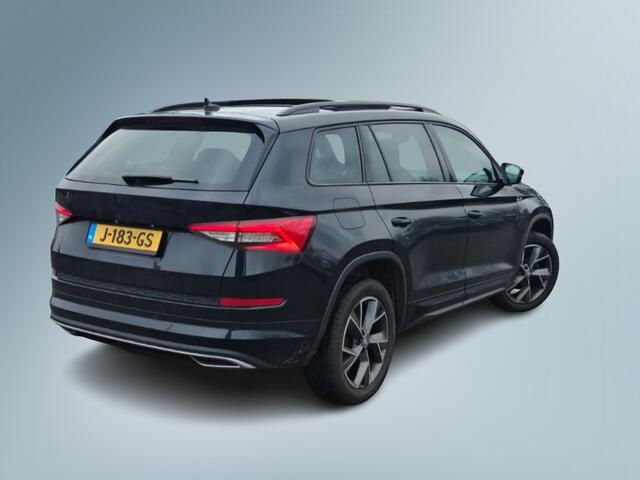 Skoda Kodiaq 1.5 TSI 150pk DSG Sportline Panorama dak Camera Canton Digital Cockpit LED