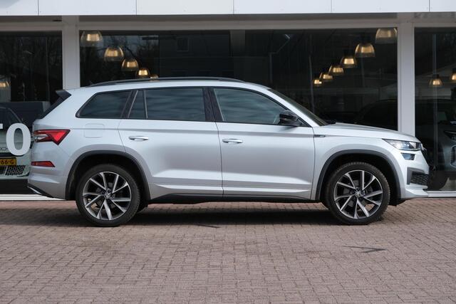 Skoda Kodiaq 1.5 TSi 150pk DSG Sportline Business 7p. | Navi | Climate | Adaptive Cruise | Matrix LED | Camera | 20" velgen | Winter Pakket