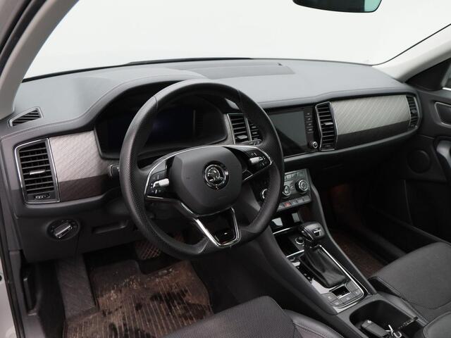 Skoda Kodiaq 1.5 TSi 150 Pk Automaat Business Edition Plus | Trekhaak | Stoelverwarming | Camera | Climatronic | Full LED | Navigatie | 151.101 Km!!