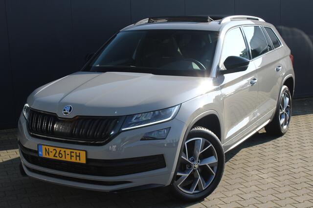 Skoda Kodiaq 1.5 TSI Sportline Business | Incl. 12 maanden garantie | Trekhaak | Schuif/kantel dak | Premium audio | Stoelverwarming | Stuurverwarming | Cruise control | Apple Carplay/Android Auto | Climate control | Bluetooth | Airco | Elektrische achterklep