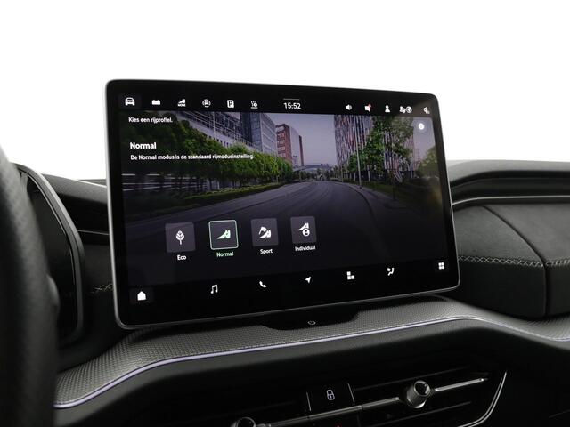 Skoda Kodiaq 1.5 TSI PHEV Sportline Business · Camera · Inklap. Trekhaak · Canton Audio · Matrix LED · Elek. Voorstoelen met geheugen · Side Assist · Keyless · Garantie t/m 15-05-2029 of 100.000