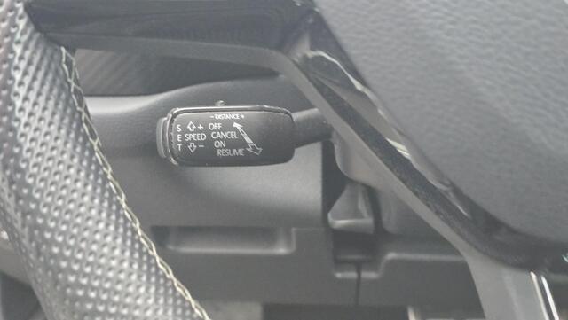 Skoda Kodiaq 1.5 TSI Sportline Business | NAP | Automaat | ACC | Carplay | Trekhaak | Voorruitverwarming | Memory