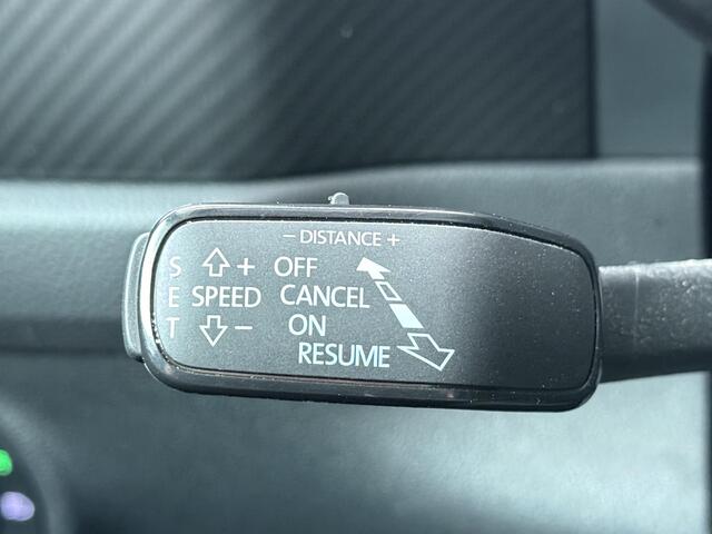 Skoda Kodiaq 1.5 TSI Sportline Business 7p. | 150 PK | Automaat | Trekhaak | Panoramadak | Derde zitrij | Alcantara stoelbekleding| Dodehoek detectie | 20" LM velgen |