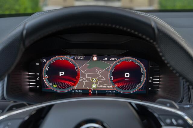 Skoda Kodiaq 2.0 TSI 4x4 Sportline Business TREKHAAK | PANO | ADAPTIVE | LEDER | CANTON | STOELVENTILATIE