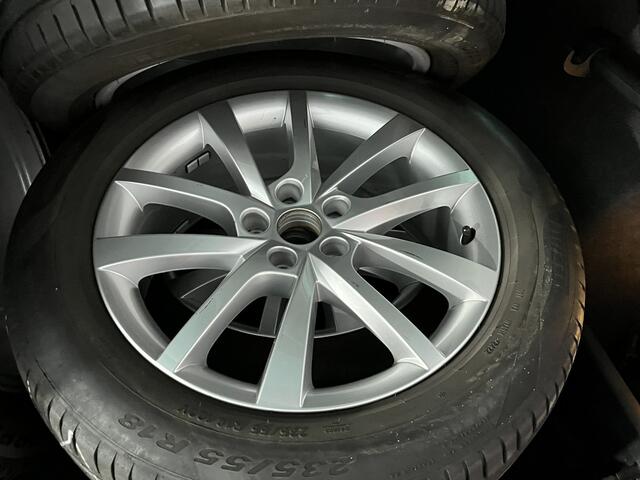 Skoda Kodiaq 1.5 TSI Style / AUTOMAAT/ TREKHAAK/ 18" LMV/ KEYLESS/ DIGITAL DASH/ CRUISE/ NAVI/ SMARTLINK/ CLIMA/ STOELVERWARM./ PARK. SENSOREN